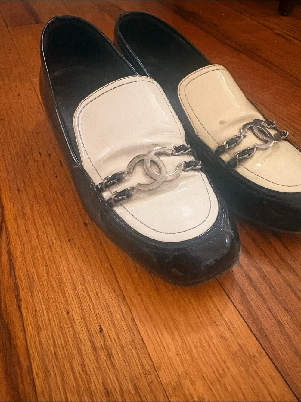 CHANEL Black Patent Leather Loafers with Cream Insets